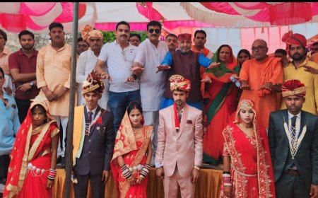 15 जोड़ों ने एक दूसरे को वरमाला पहनाकर आजीवन साथ निभाने की खाई कसमें