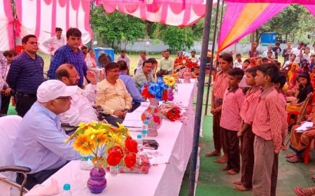 ग्राम पसवारा में जन चौपाल  लगाकर