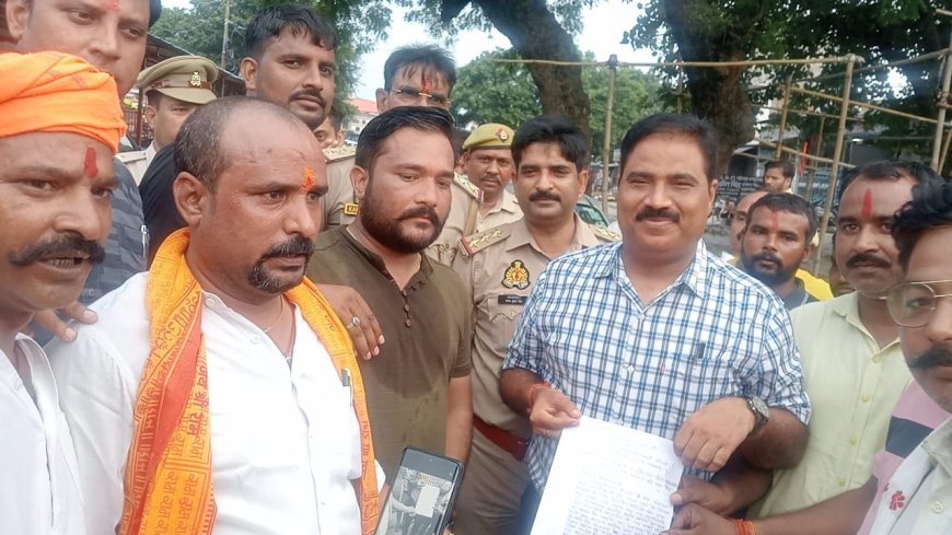 बांग्लादेश में हिंदुओं पर हो रहे अत्याचार