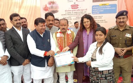 उत्तर प्रदेश दिवस–2026 का महोबा में भव्य आयोजन