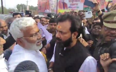 जल जीवन मिशन को लेकर सियासी संग्राम: चरखारी विधायक ने अपनी ही सरकार के मंत्री स्वतंत्र देव सिंह का रोका काफिला, जमकर हुआ हंगामा