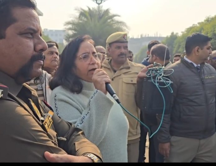 मारपीट के बाद मेयो इंस्टीट्यूट में भारी पुलिस बल तैनात, चार थानों की फोर्स, SDM व CO सिटी मौके पर