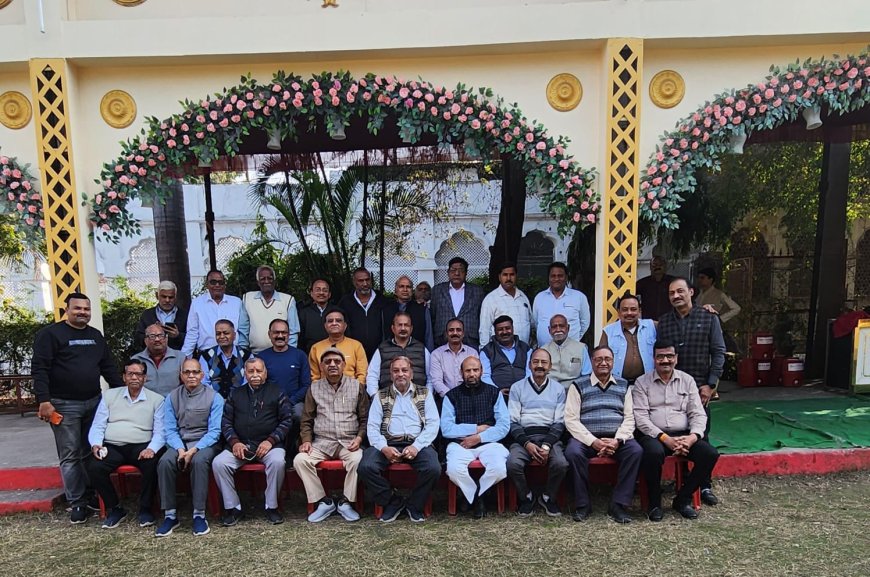 श्री गहोई वैश्य पंचायत द्वारा सामूहिक विवाह महायज्ञ की तैयारियों को लेकर बैठक सम्पन्न
