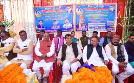 मंत्री ए के शर्मा ने मऊ में गुरु रैदास की जन्म जयंती समारोह एवं मूर्ति अनावरण कार्यक्रम में की सहभागिता