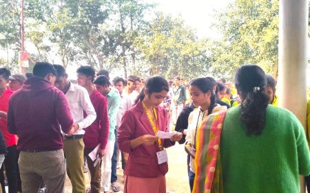 कड़ी निगरानी में प्रथम दिन की बोर्ड परीक्षा सकुशल संपन्न