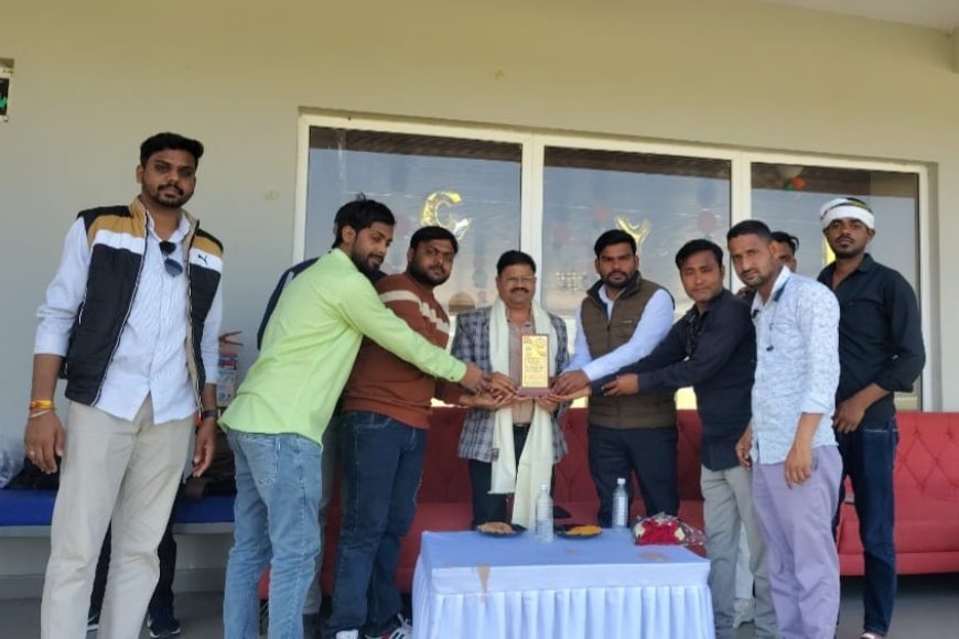 ग्रामीण प्रीमियर लीग 20-20 के चौथे मैच में विंटेज वॉरियर्स की शानदार जीत, हर्ष राय बने मैन ऑफ द मैच