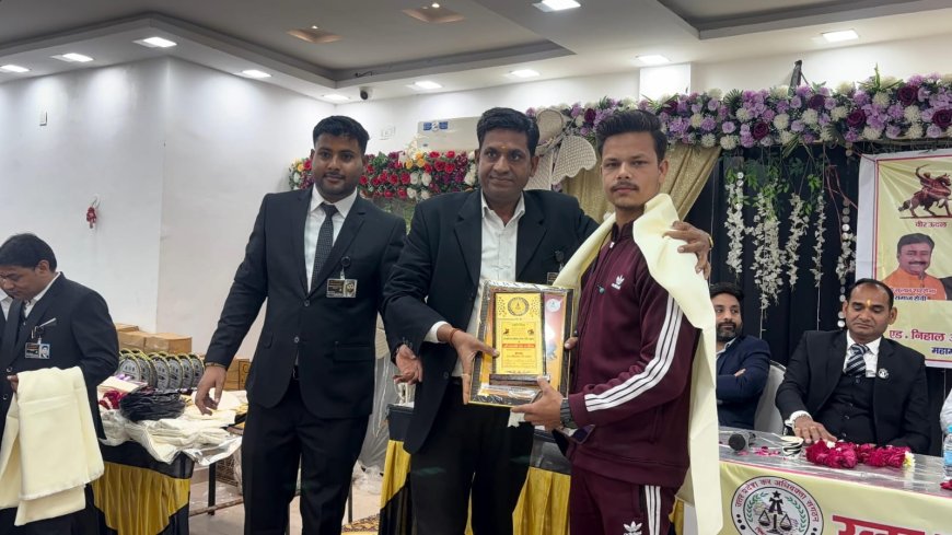 महोबा में कर अधिवक्ताओं का महाकुंभ, 64वीं कार्यकारिणी बैठक व जीएसटी सेमिनार में कानून सुधार और व्यापारियों के हितों पर मंथन