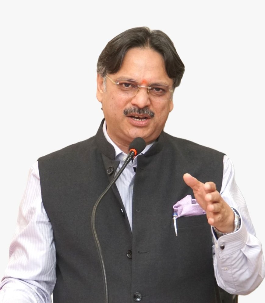 डॉ. राजेश्वर सिंह ने ए आई को बताया वैश्विक परिवर्तन का निर्णायक क्षण, कहा - एआई से बदलेगा विकास, शासन और रोजगार का स्वरूप