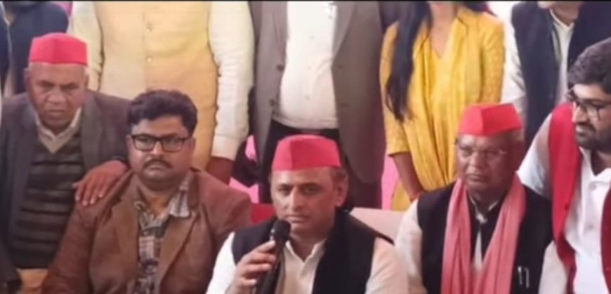 योगी होने का प्रमाण पत्र नहीं है, वह पूज्य शंकराचार्य से प्रमाण पत्र मांग रहे : अखिलेश यादव 