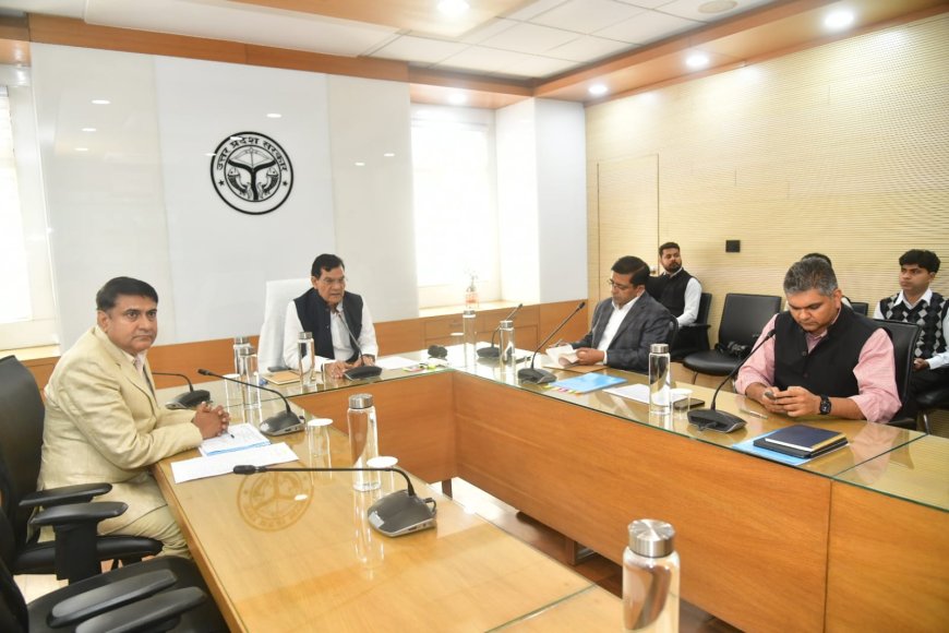 होली एवं ग्रीष्मकाल में निर्बाध विद्युत आपूर्ति सुनिश्चित करने को लेकर मंत्री ए के शर्मा ने की समीक्षा