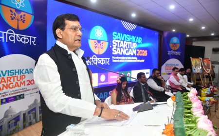 मंत्री ए के शर्मा ने अब्दुल कलाम टेक्निकल यूनिवर्सिटी लखनऊ में सविष्कार स्टार्टअप संगम 2026 का किया शुभारंभ