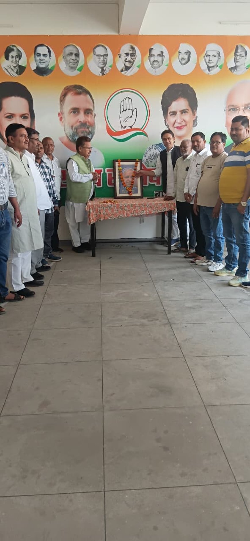 कांशीराम जी का यह मानना था जब तक समाज जागरूक नही होगा तब तक राजनीति में बदलाव नही आयेगा: पी एल पुनिया