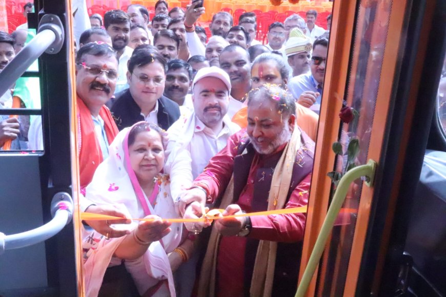 परिवहन मंत्री ने रामसनेहीघाट बाराबंकी स्थित नवनिर्मित बस स्टेशन का किया लोकार्पण 